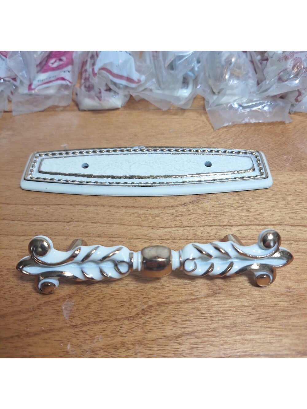 10 Amerock Bonaventure Regency White/Gold 3" Cabinet Handle/Backplate BP271-RW